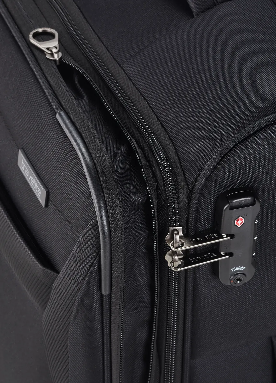 Travelite melns vidējais koferis — audums, 2.9 kg (skats 8)
